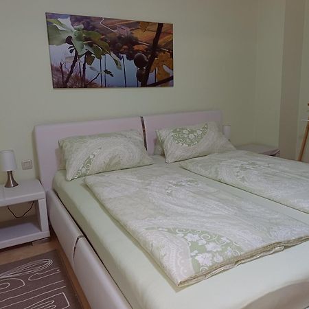 Ferienwohnung Lastro Cochem Luaran gambar